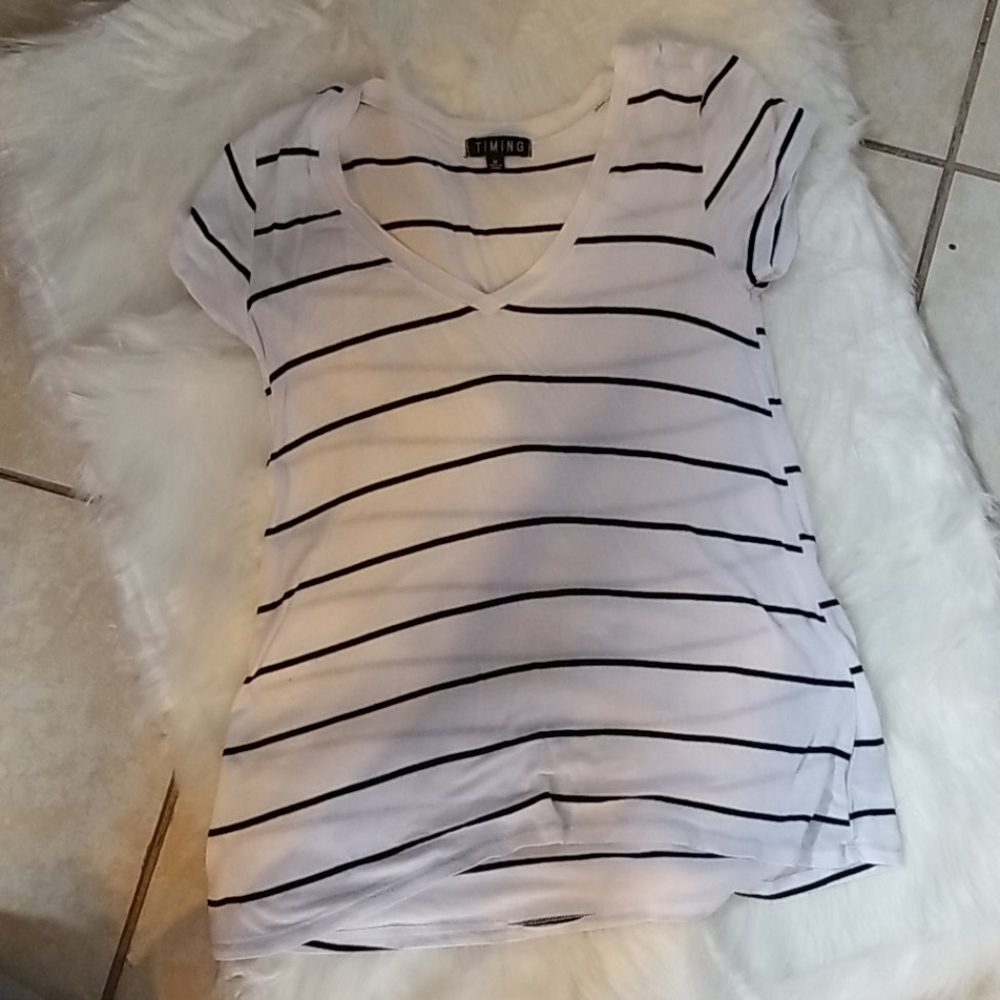 Tee shirt